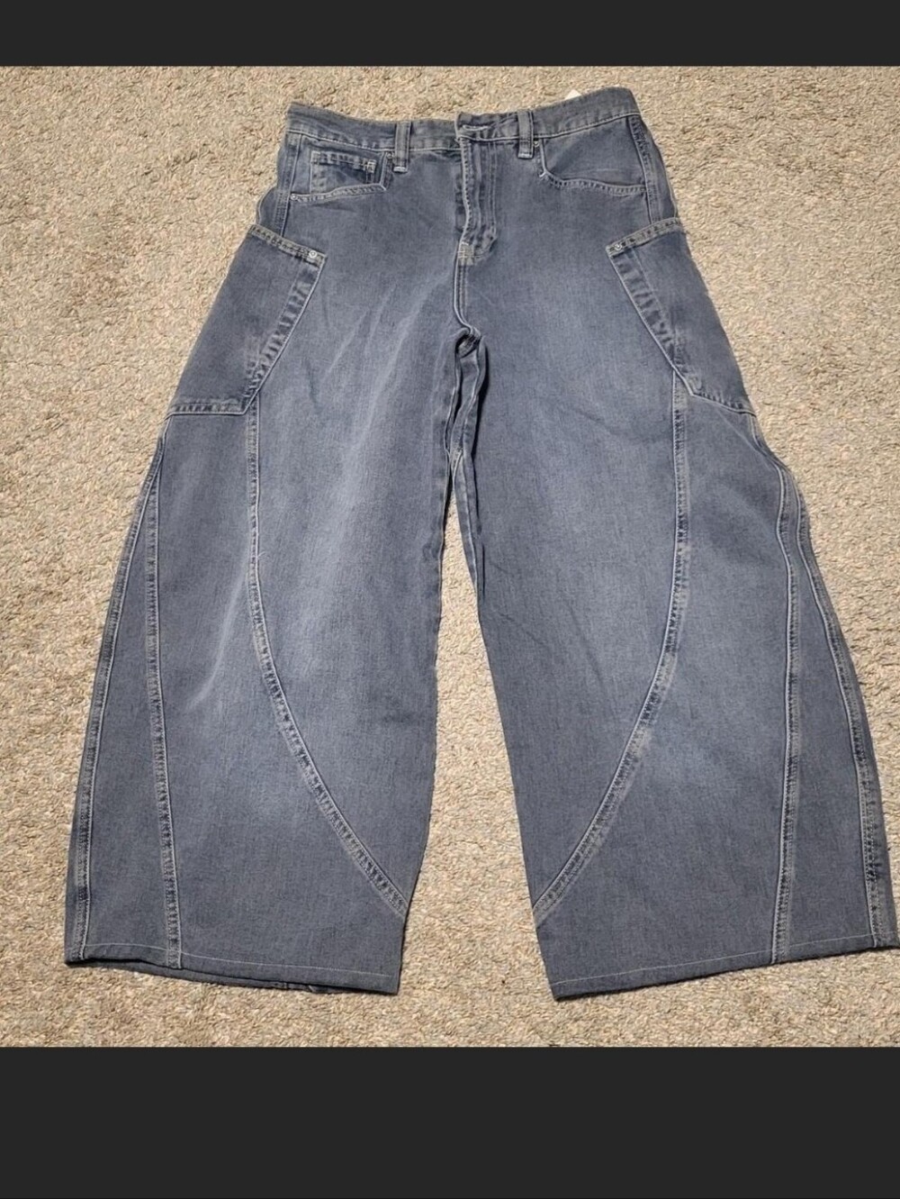 NEW WITHOUT TAGS FREE PEOPLE BARREL JEANS